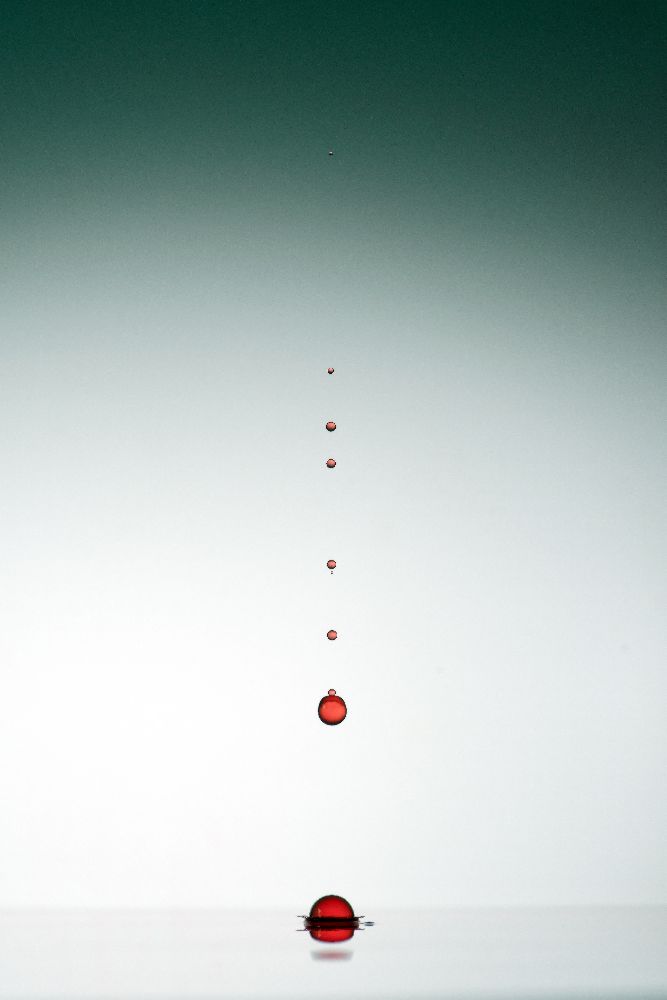 Entwicklung der Wassertropfen - 1 von Veli Aydogdu