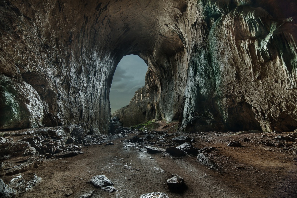 "Prohodna" Cave, Bulgaria von Veliko K.