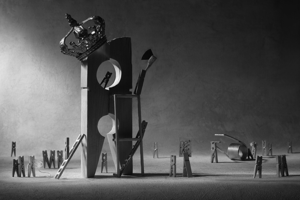 Building the monument von Victoria Glinka