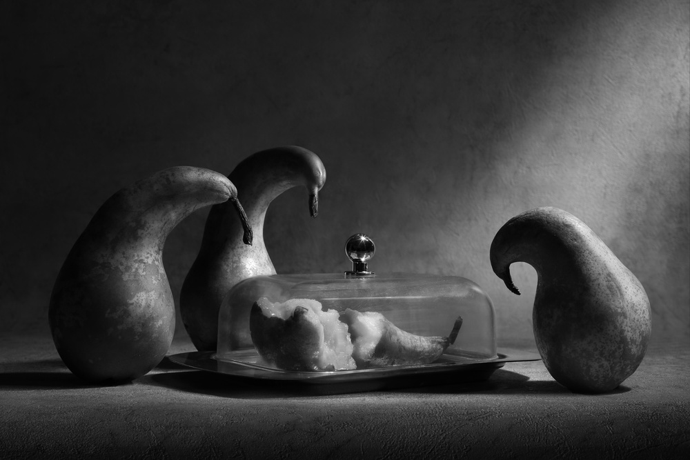 The mauzoleum 2 von Victoria Glinka