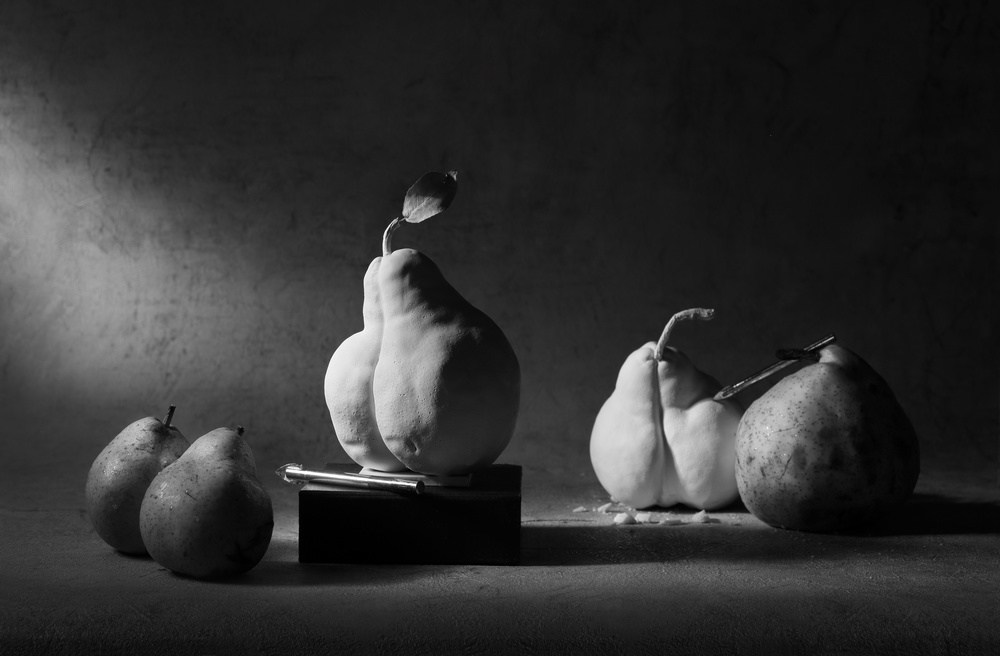 In a workshop of the sculptor von Victoria Glinka