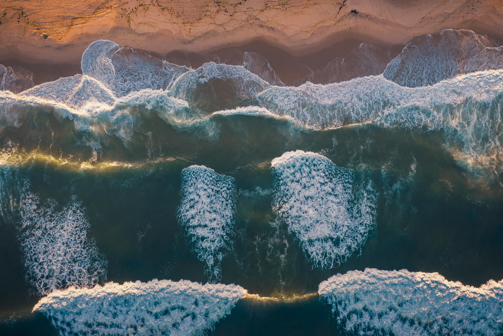 Symphony of ocean waves von Wei (David) Dai