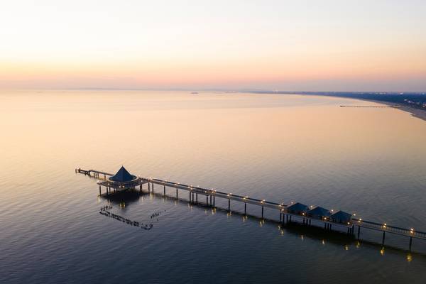 Seebrücke Heringsdorf auf der Insel Usedom an der Ostsee - Deutschland von Werter Herr Werner, Dieterich