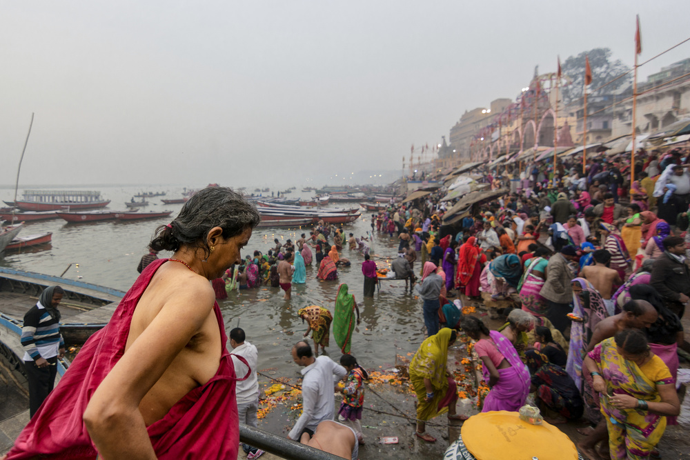 Gang women von Yasemin Bakan