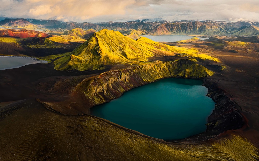 Land of the angels and trolls von Ye Naing Wynn