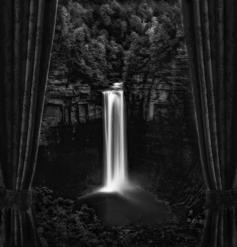 Musing through my Window ... von Yvette Depaepe