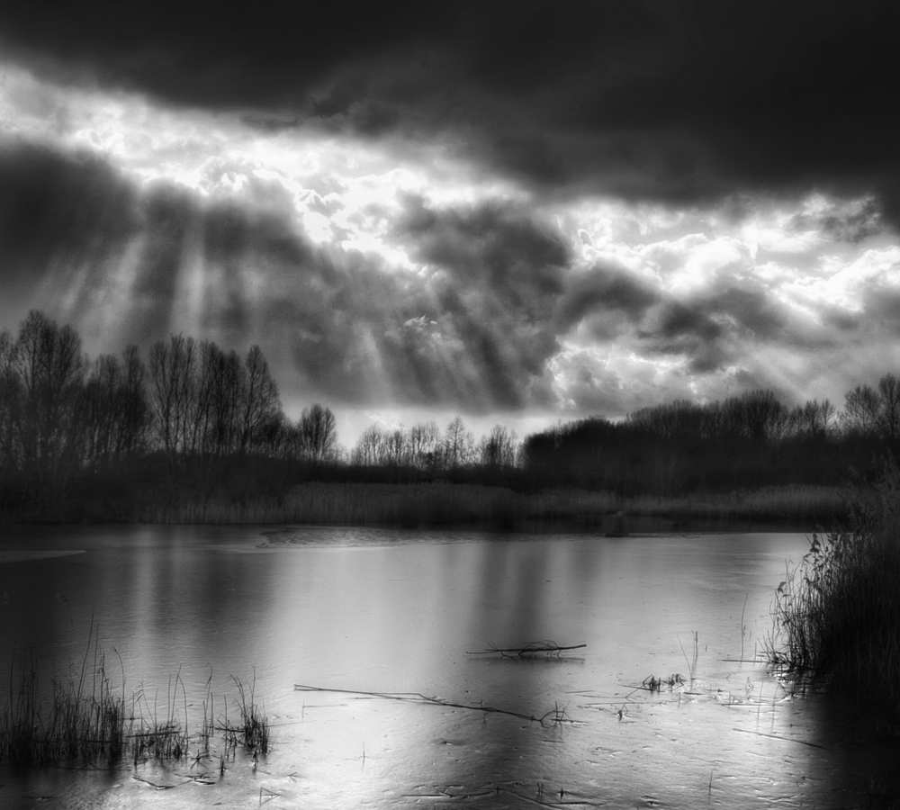 Winter sunrays in my belly ... von Yvette Depaepe